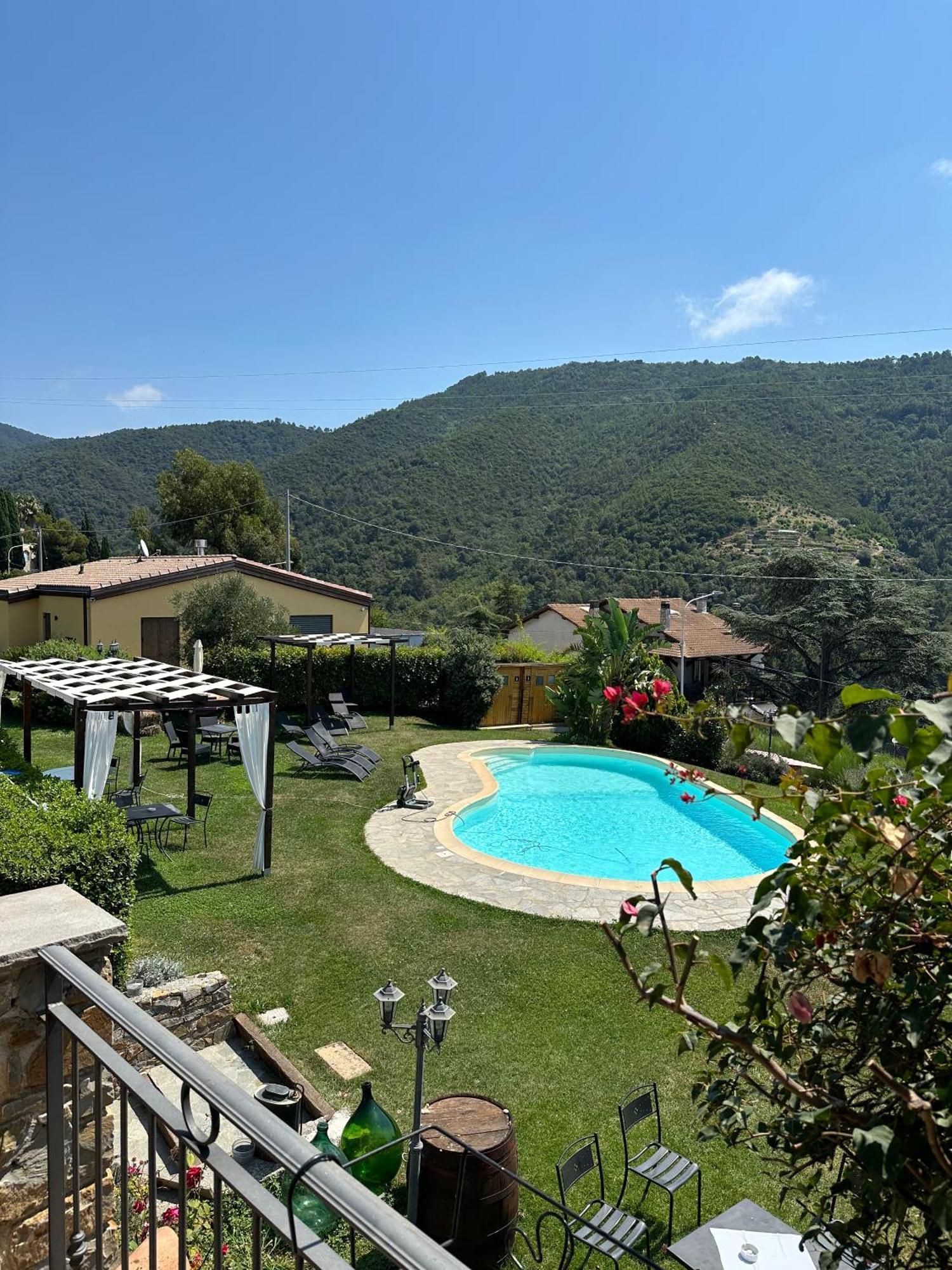 Agriturismo Ca Due Nonu Vallebona Экстерьер фото